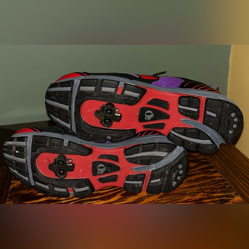 Pearl Izumi Red and Purple Women's Shoes - Picture 3 of 5